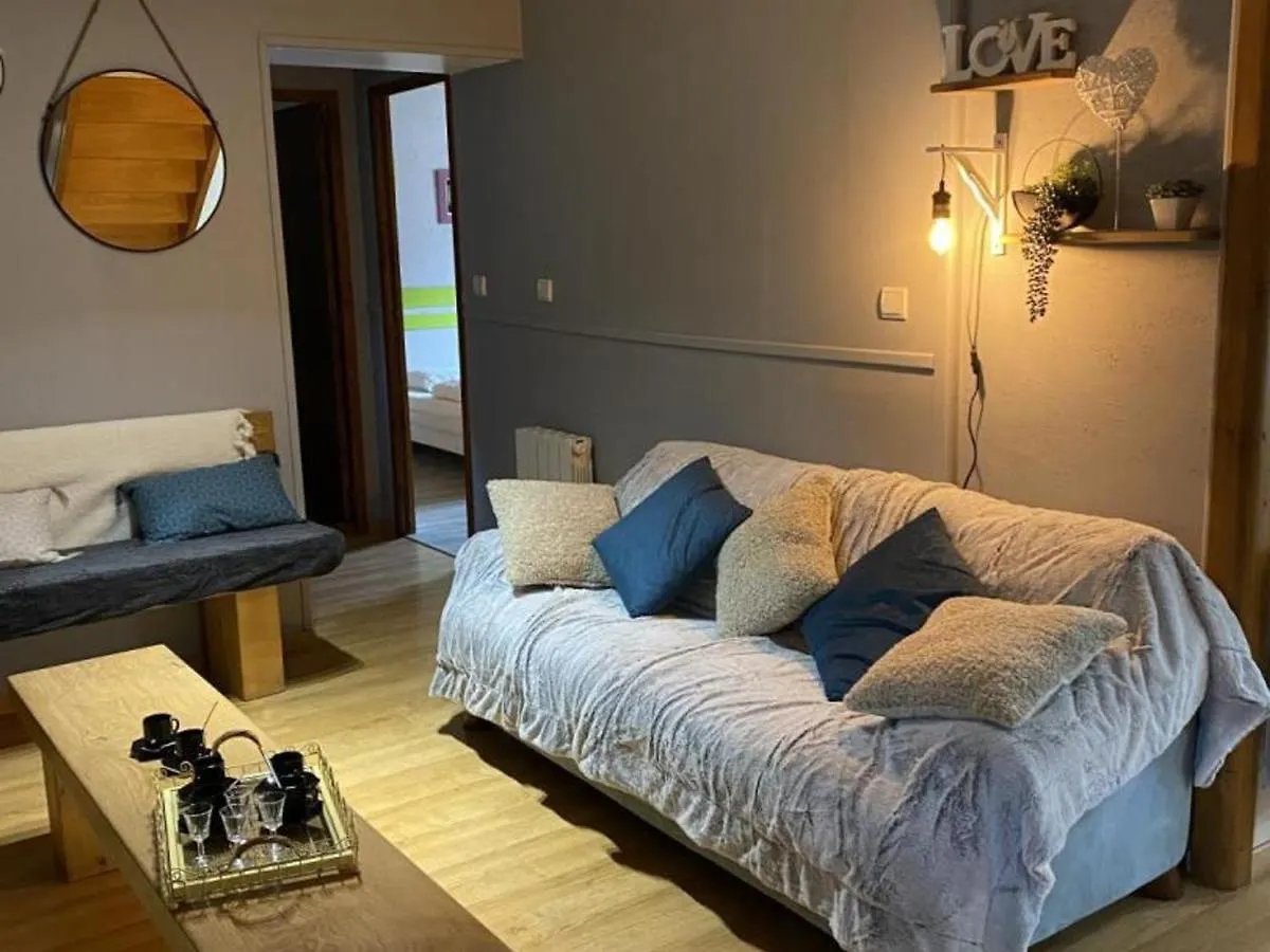 Holiday home Gite De Charme Avec Piscine Couverte, Sauna Et Bain Nordique En Pleine Nature - Fr-1-489-255 Vernusse